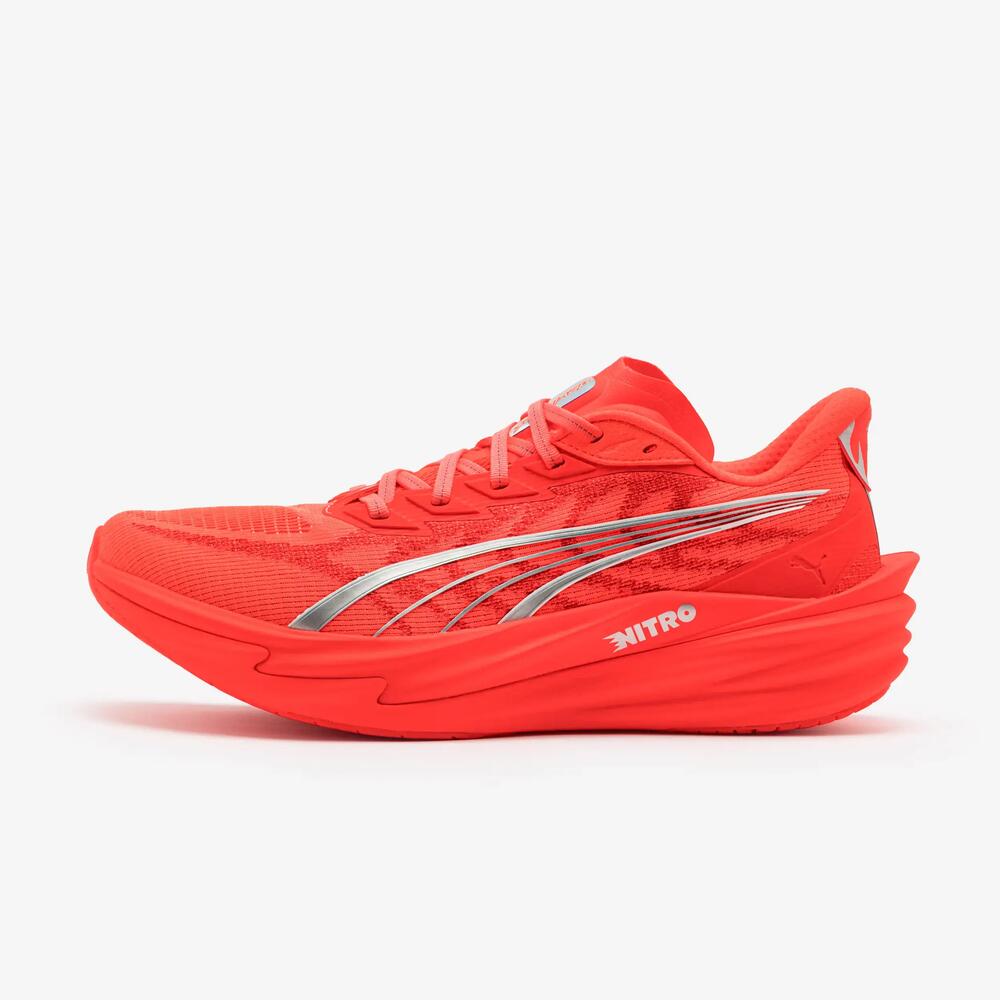 PUMA Deviate Nitro 4 hardloopschoen met carbonplaat, zijaanzicht